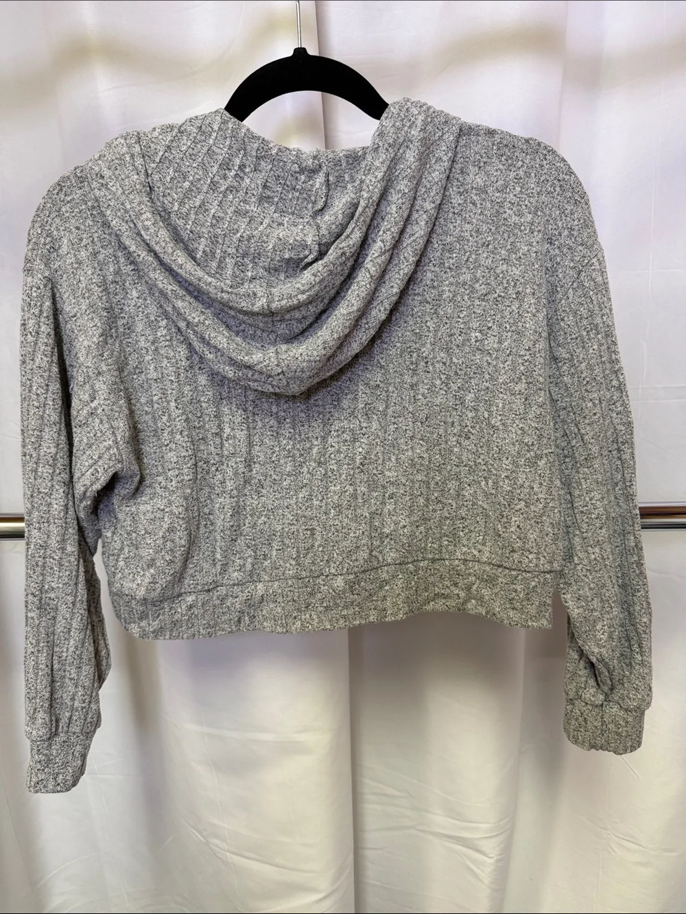 GAP kids Softspun Rib Hoodie Light Gray Cropped Pullover M (8)